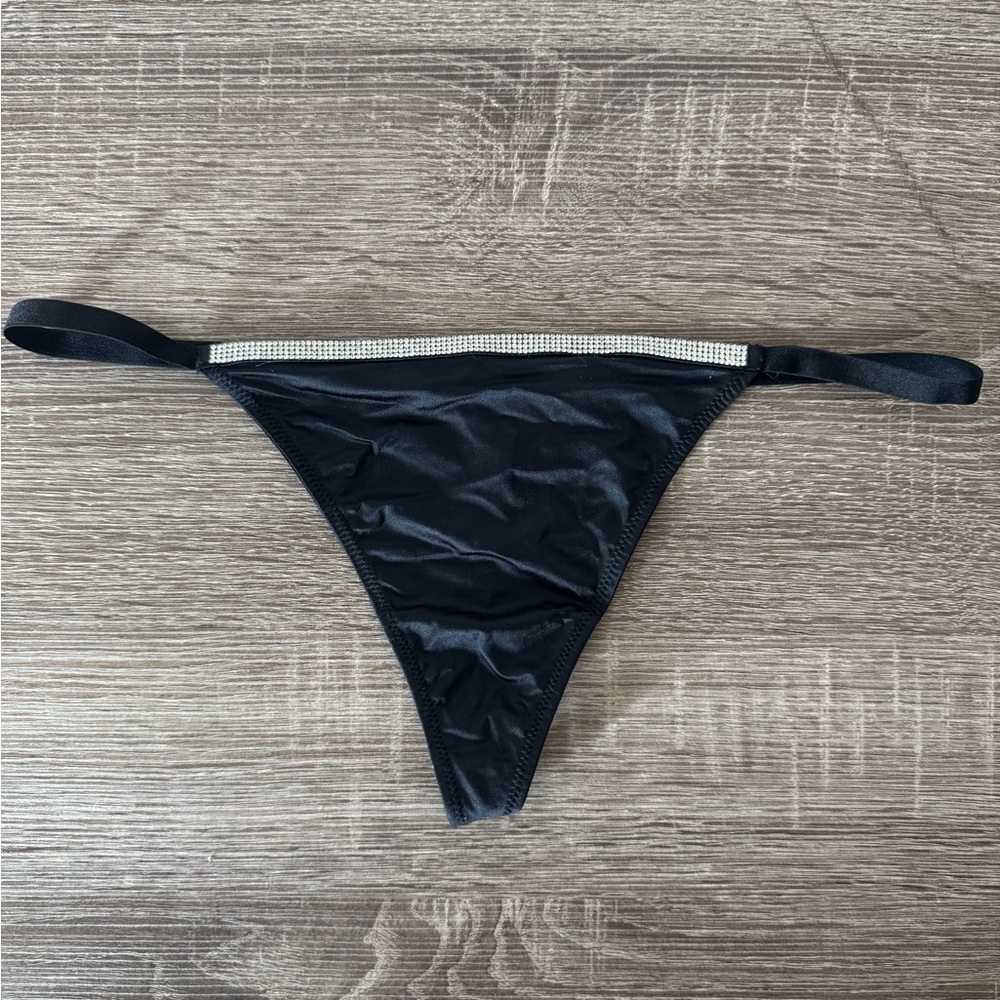 Size medium Victoria’s Secret shine very sexy v-string